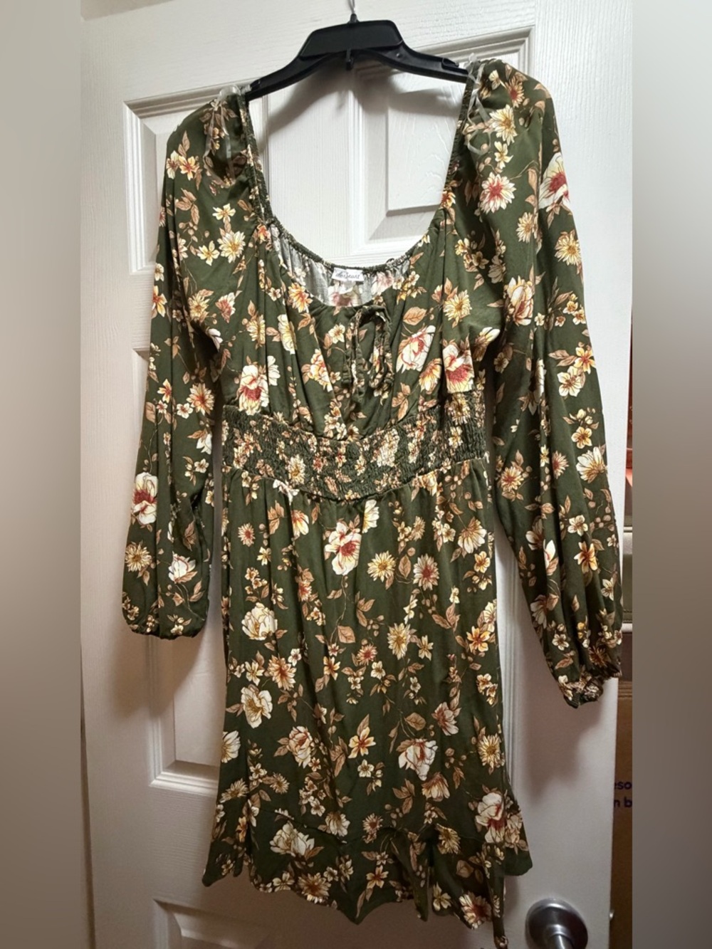 NWOT Derek Heart Olive Green Floral Peasant Dress